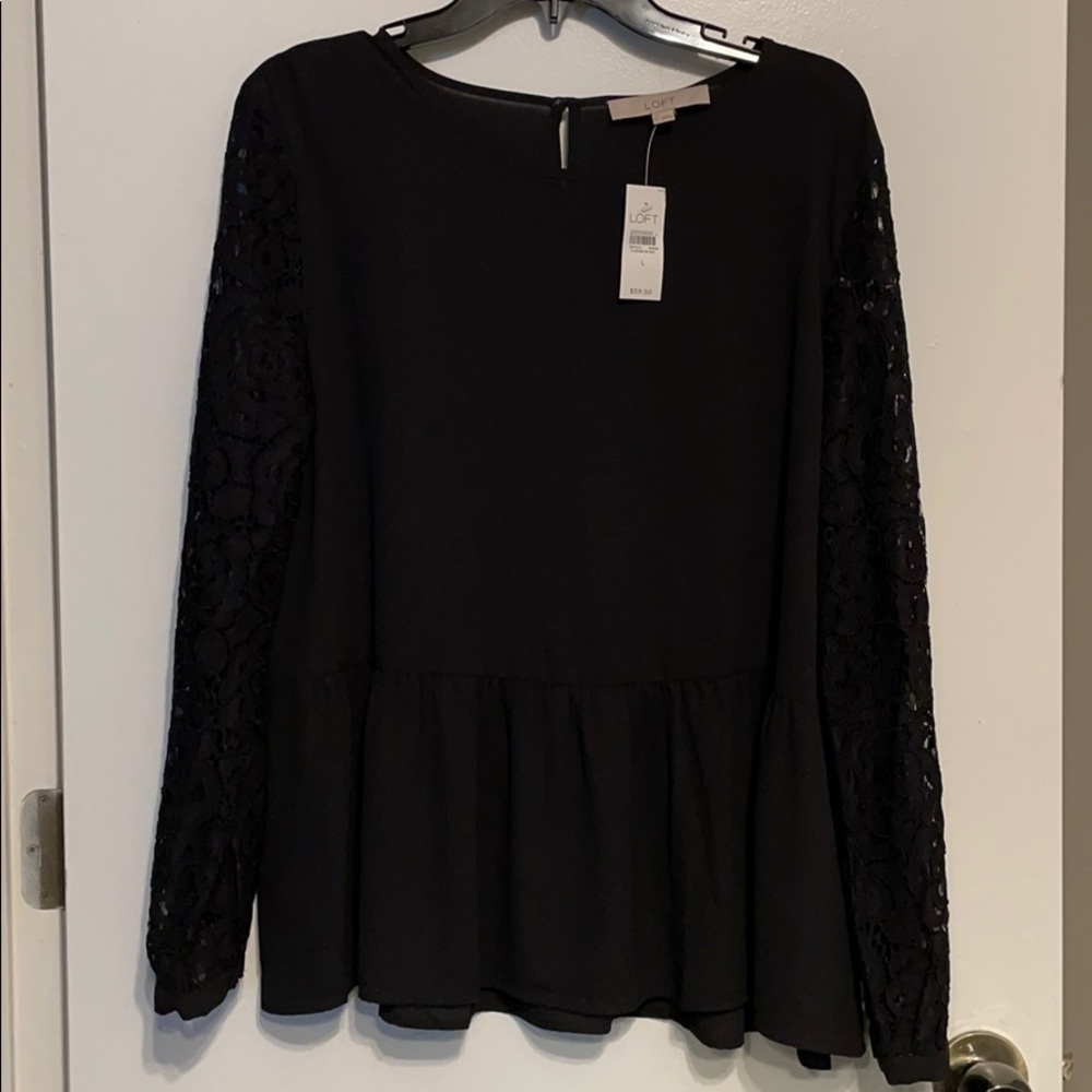NWT Loft Peplum top w/Lace Sleeves
